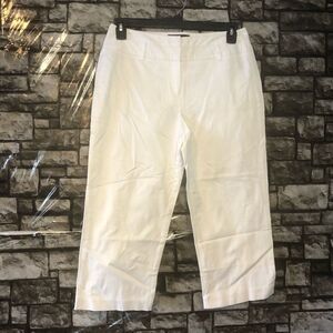 Sharagano White Printed Capris Size 10